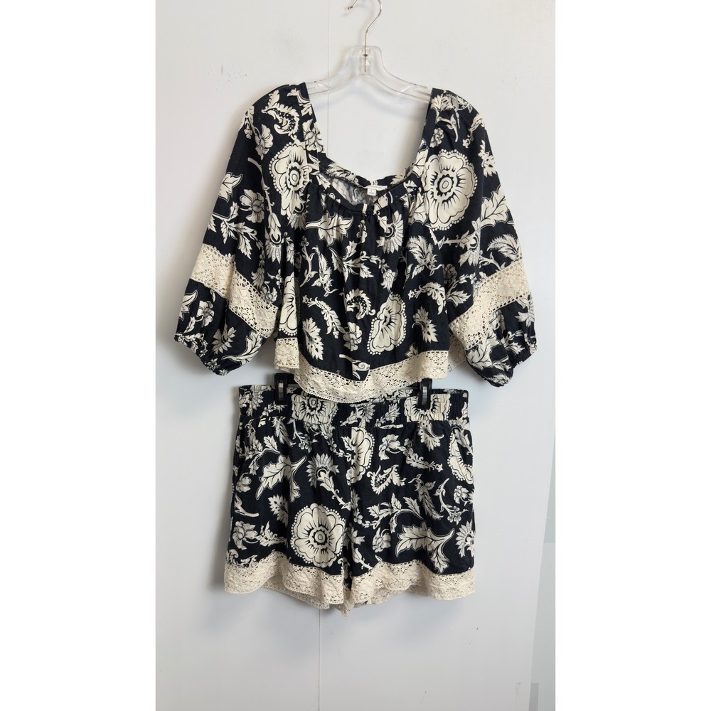 Calligraphie Floral Paisley Linen Blend 2 Piece Crop Top & Shorts Set Women's L